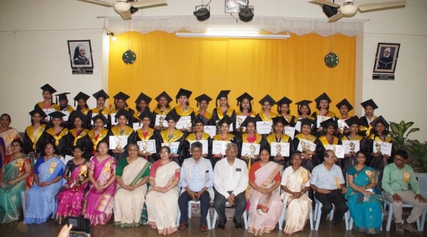 College of Nursing Kurji Holy Family Hospital Patna Convocation photo 1